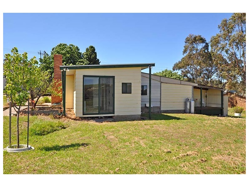 121-123 Canterbury Road, Victor Harbor SA 5211