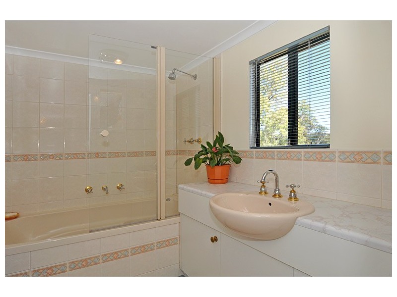 121-123 Canterbury Road, Victor Harbor SA 5211