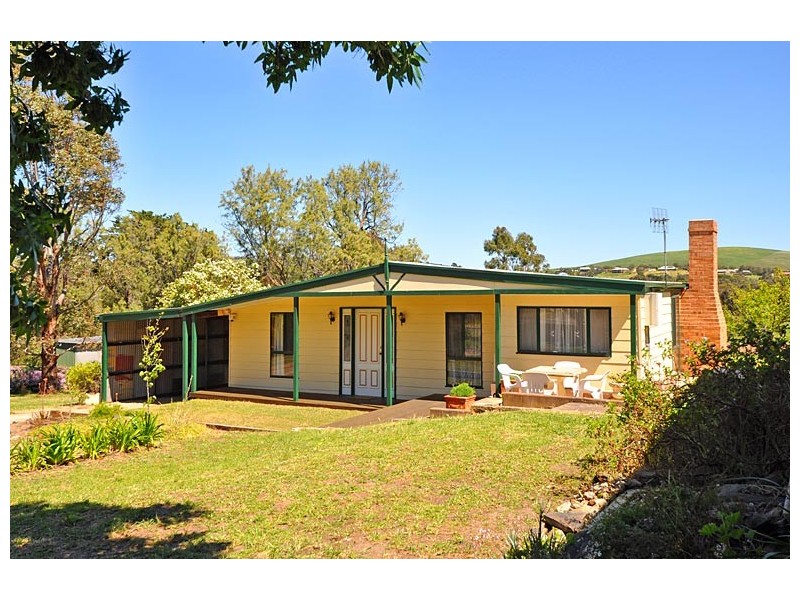 121-123 Canterbury Road, Victor Harbor SA 5211