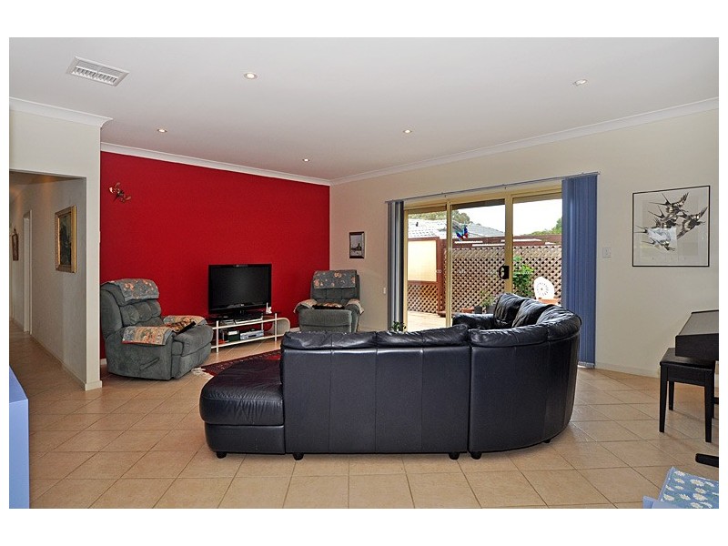 10 Crystal Court, Encounter Bay SA 5211