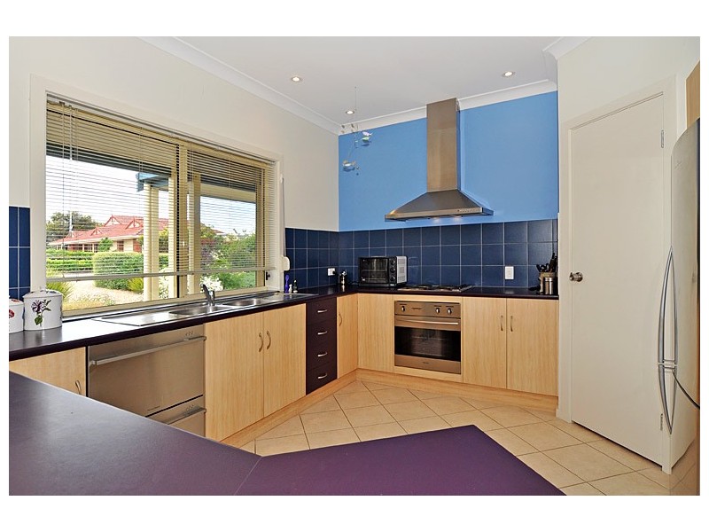 10 Crystal Court, Encounter Bay SA 5211