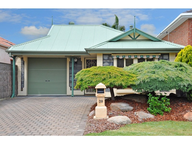 39 Lakeside Circuit, Encounter Bay SA 5211