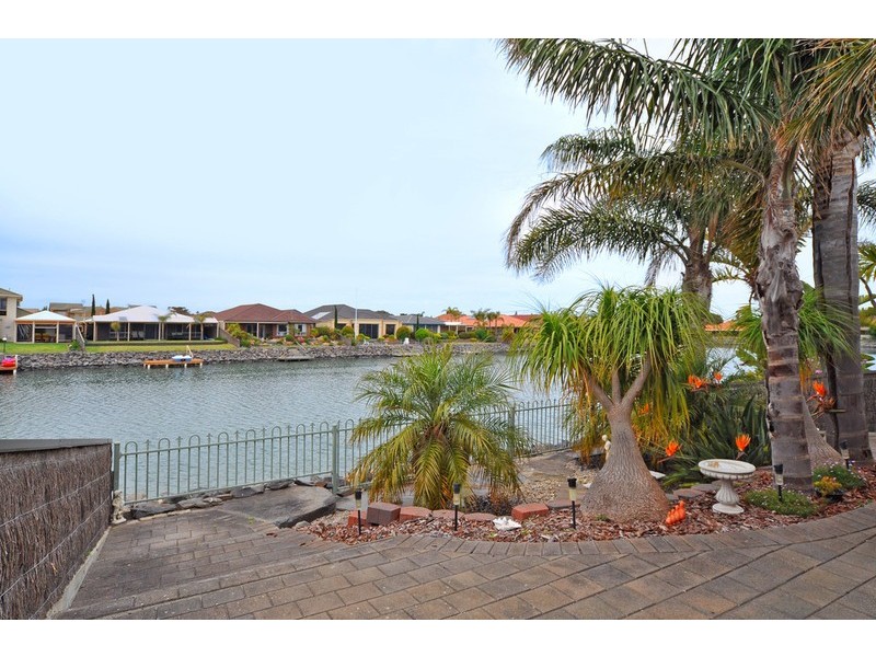 39 Lakeside Circuit, Encounter Bay SA 5211