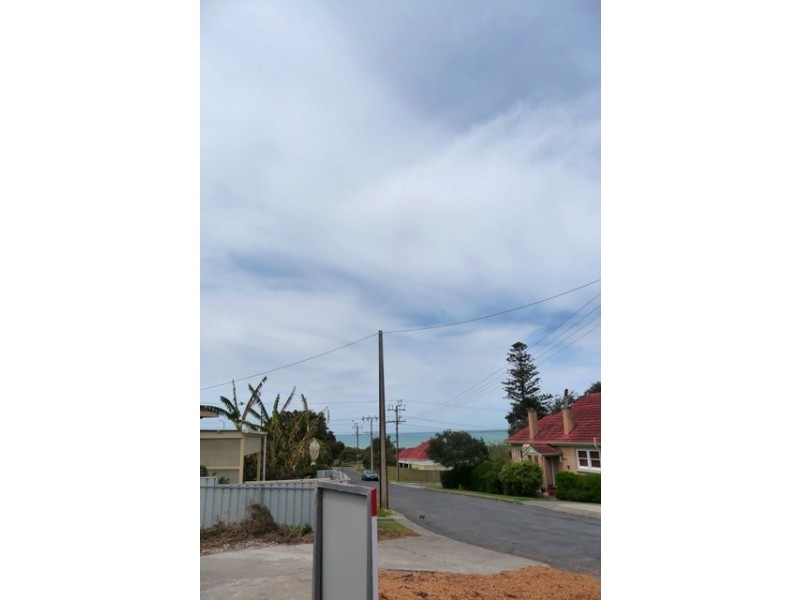 4 The Drive, Mccracken SA 5211