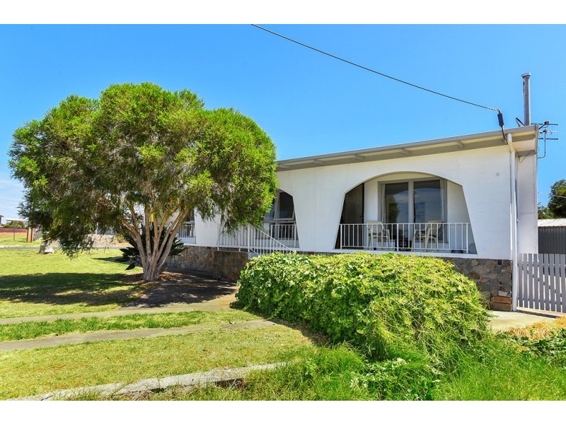 29 Norma Crescent, Encounter Bay SA 5211