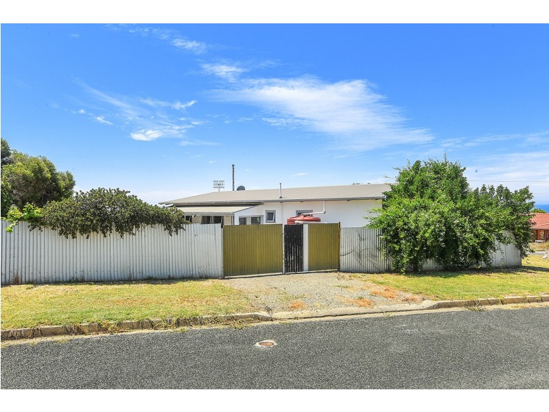 29 Norma Crescent, Encounter Bay SA 5211