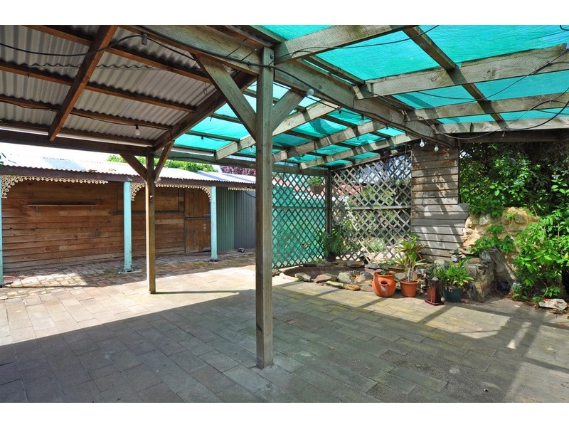 19 Seaview Road, Victor Harbor SA 5211