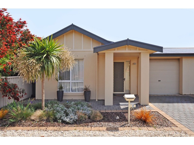 2 Graham Street, Victor Harbor SA 5211