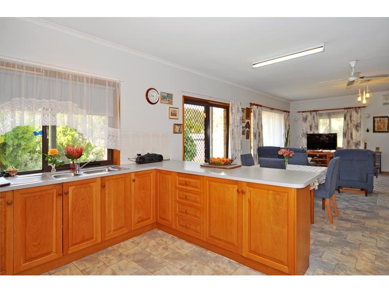 97 Waggon Road, Victor Harbor SA 5211