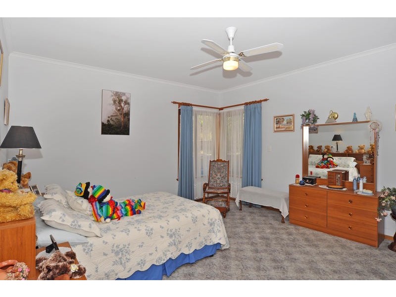 97 Waggon Road, Victor Harbor SA 5211