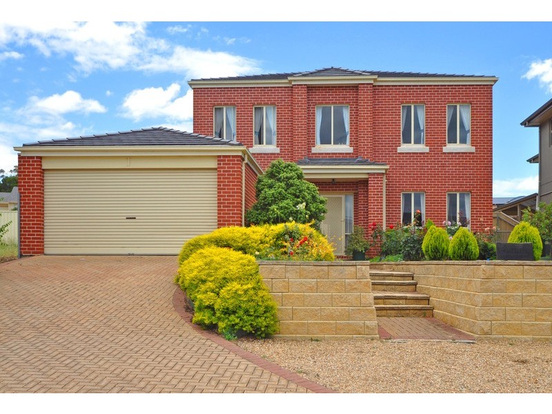 5 Barton Court, Encounter Bay SA 5211
