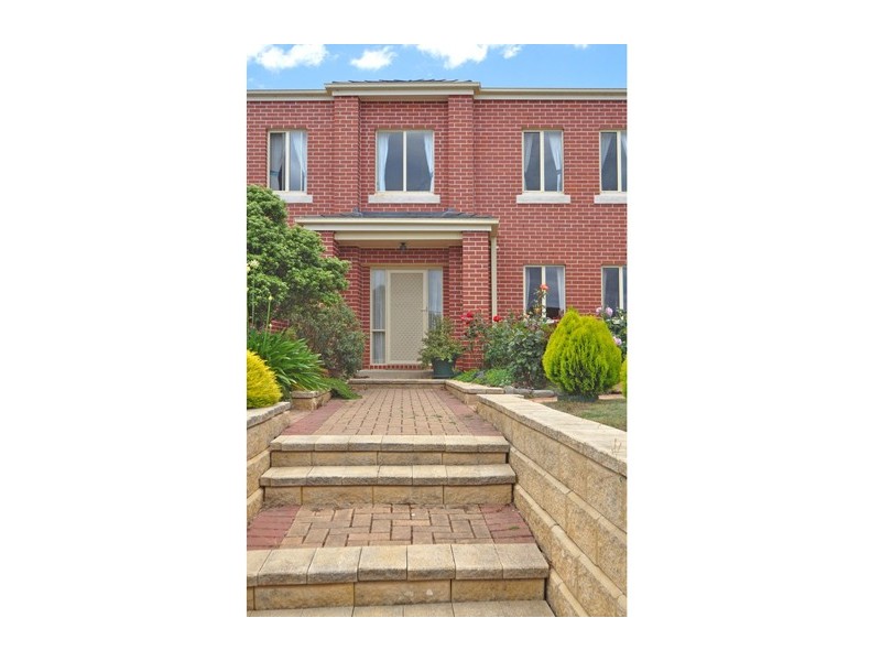 5 Barton Court, Encounter Bay SA 5211