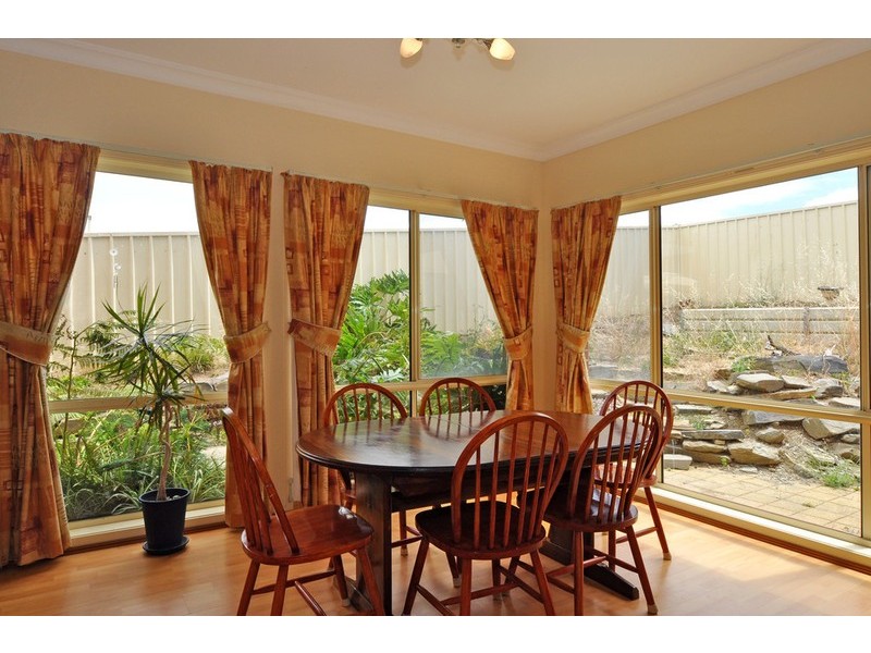 5 Barton Court, Encounter Bay SA 5211