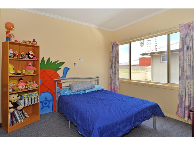 5 Barton Court, Encounter Bay SA 5211