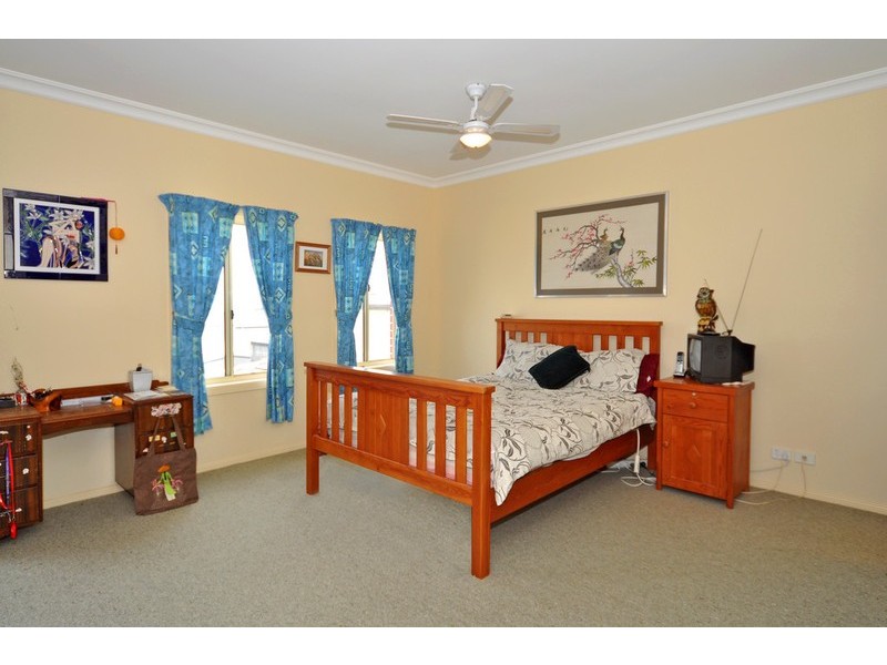 5 Barton Court, Encounter Bay SA 5211