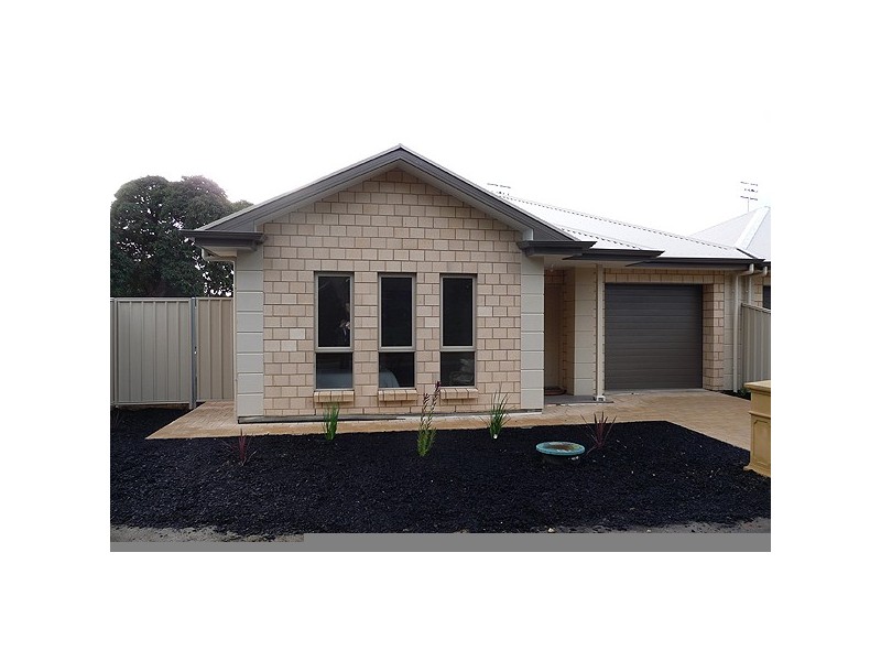 Home 1 (22) Oval Road, Victor Harbor SA 5211