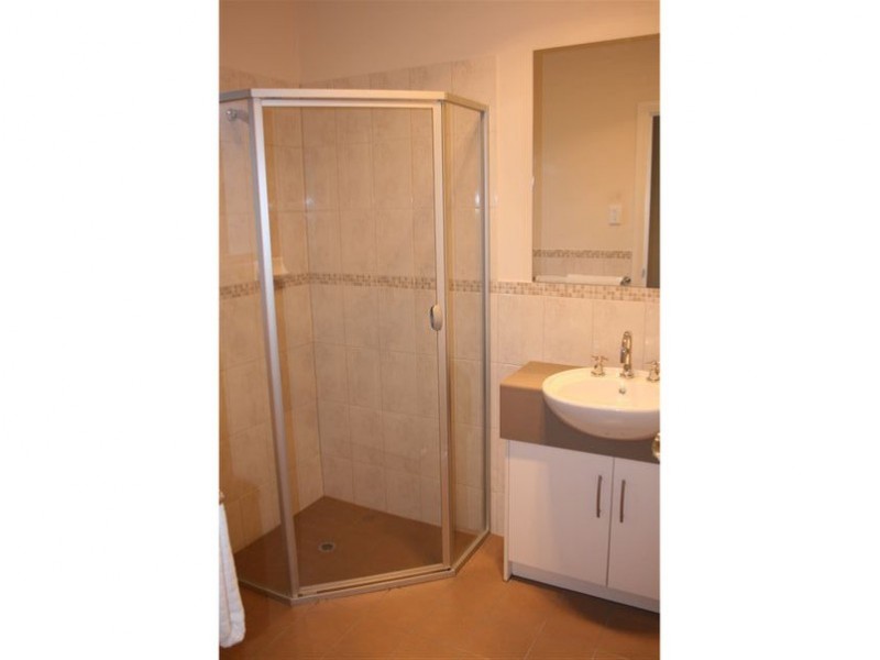 Home 1 (22) Oval Road, Victor Harbor SA 5211