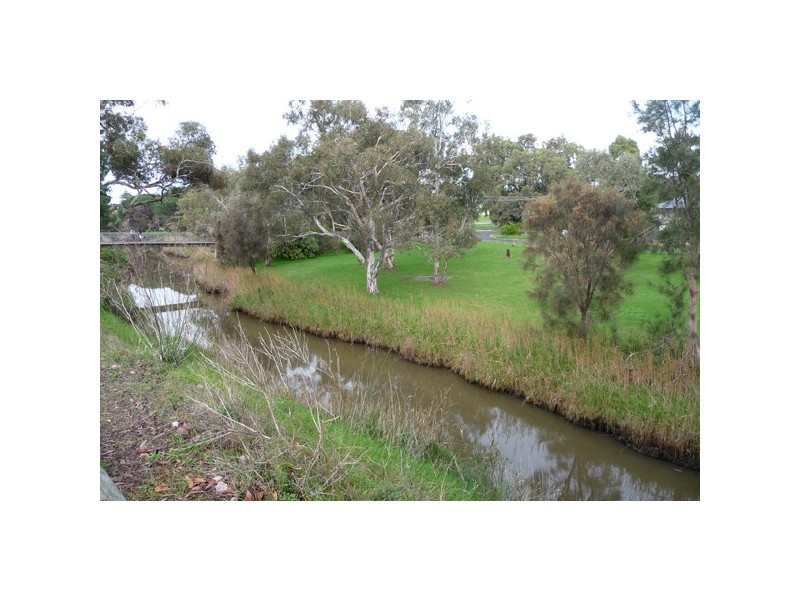 Home 3 (20) Oval Road, Victor Harbor SA 5211