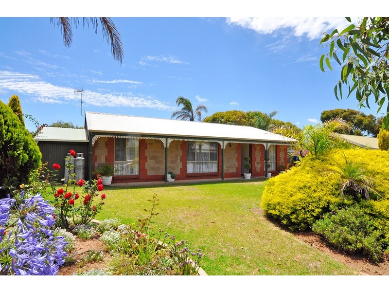 8 Alma Place, Middleton SA 5213