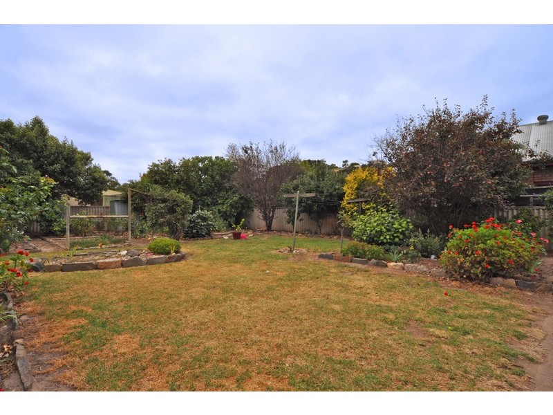 14 Coleman Avenue, Victor Harbor SA 5211