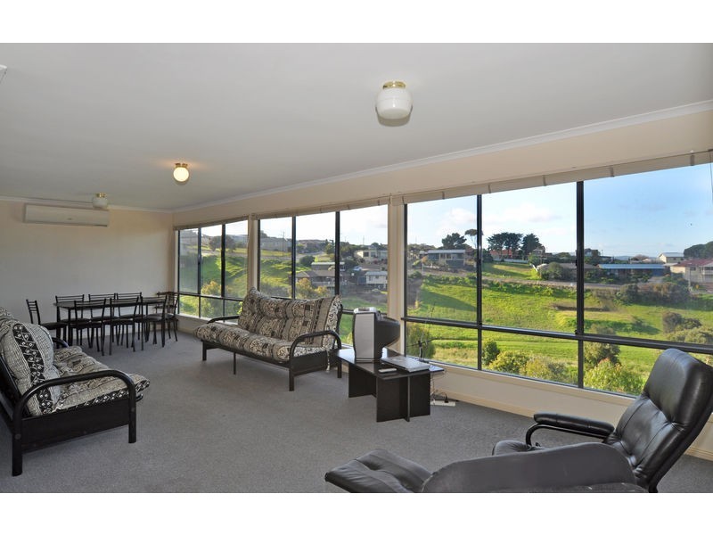 11 Theisenger Court, Encounter Bay SA 5211