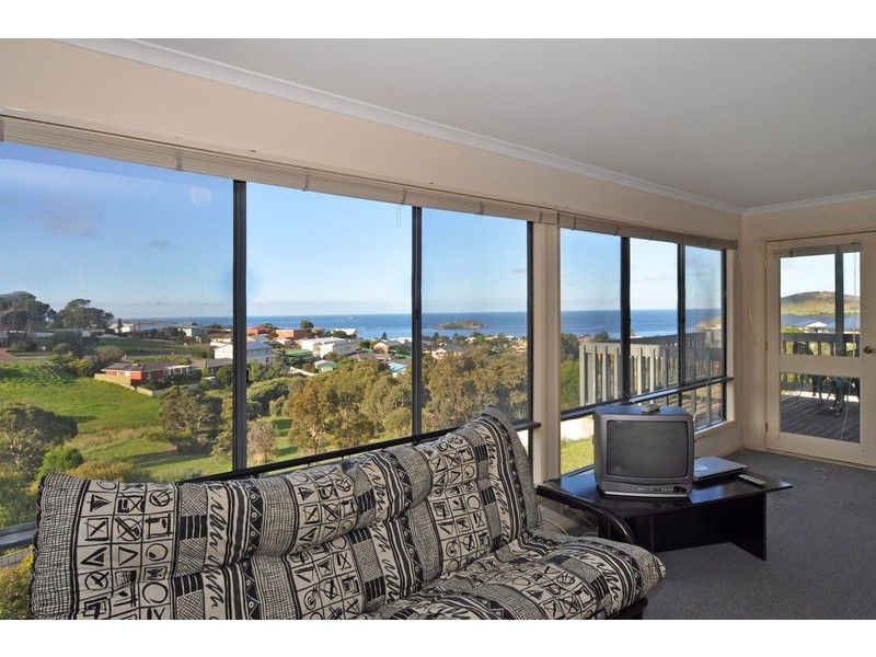 11 Theisenger Court, Encounter Bay SA 5211