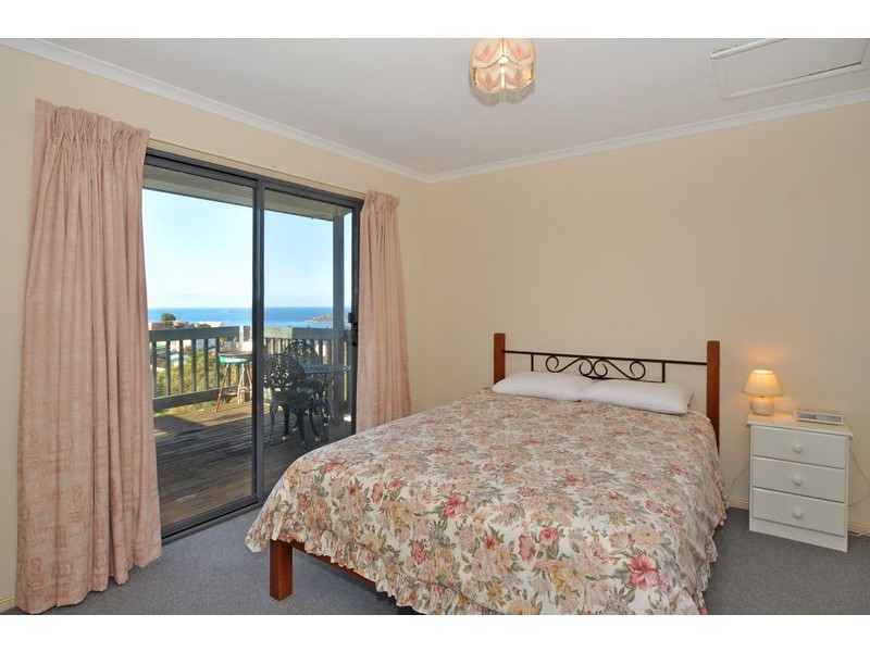 11 Theisenger Court, Encounter Bay SA 5211