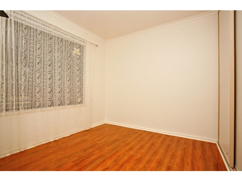 11 Folkestone Tce, Victor Harbor SA 5211