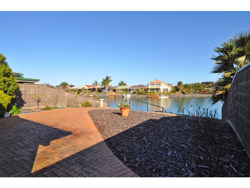 42 Lakeside Circuit, Encounter Bay SA 5211
