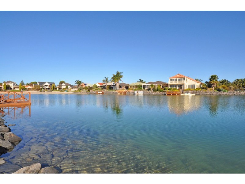 42 Lakeside Circuit, Encounter Bay SA 5211