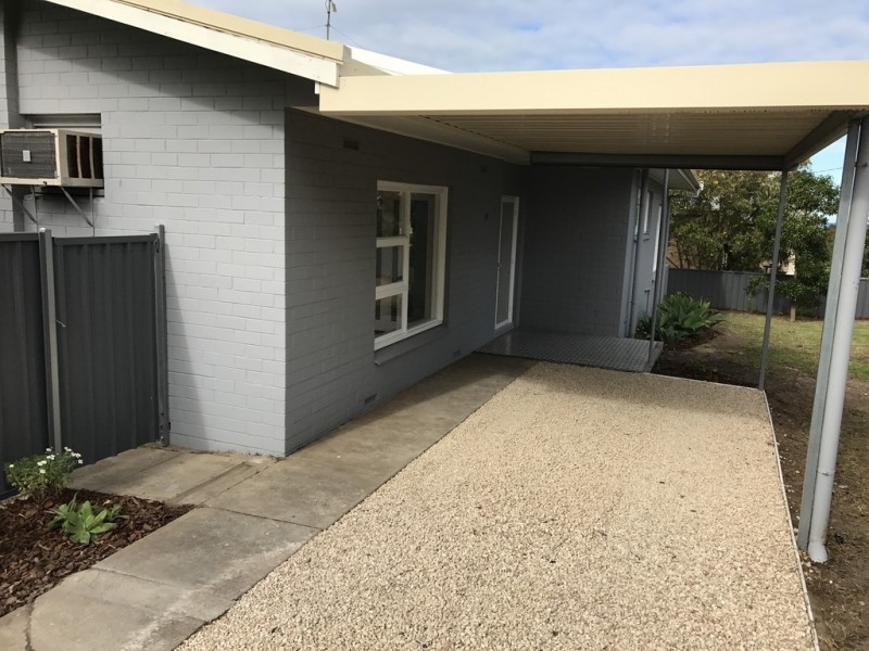 20 Renown Avenue, Victor Harbor SA 5211