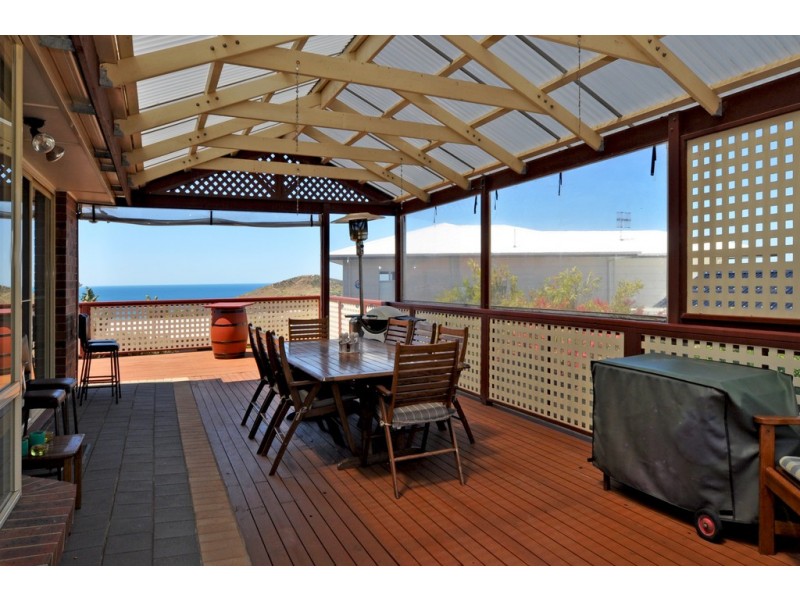 35 Southern Right Crescent, Encounter Bay SA 5211