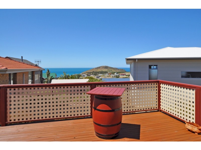 35 Southern Right Crescent, Encounter Bay SA 5211