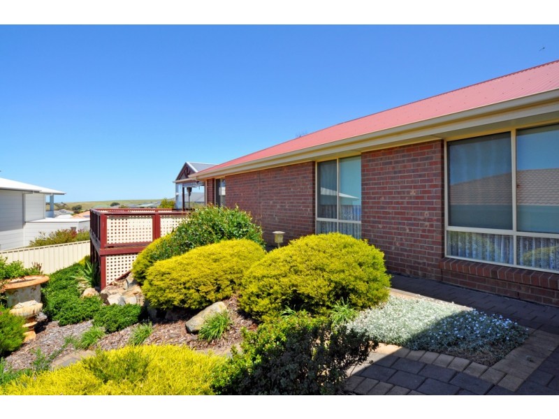 35 Southern Right Crescent, Encounter Bay SA 5211