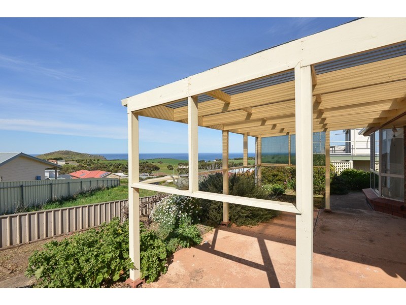 16 Three Gullies Road, Encounter Bay SA 5211