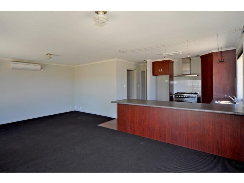 13 Tripp Street, Encounter Bay SA 5211