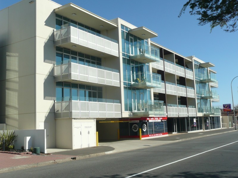 207/162 Hindmarsh Road, Victor Harbor SA 5211