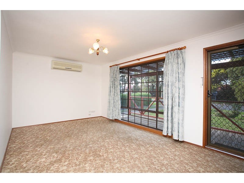 15 Higgins Street, Encounter Bay SA 5211