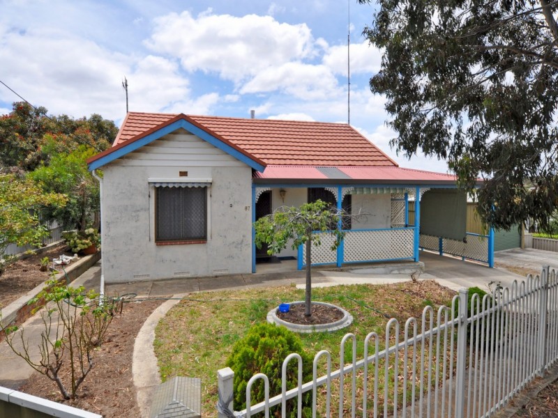 87 Canterbury Road, Victor Harbor SA 5211