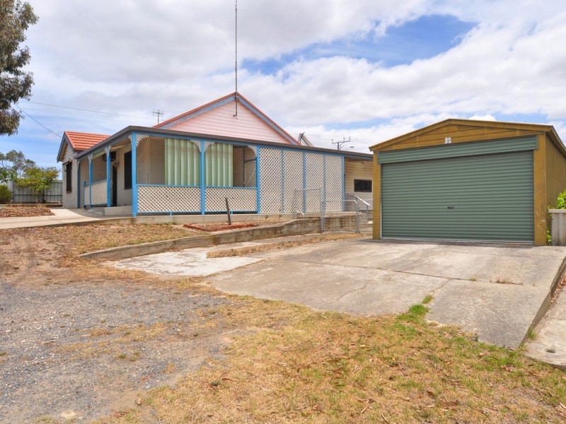 87 Canterbury Road, Victor Harbor SA 5211