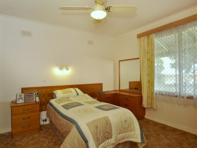 87 Canterbury Road, Victor Harbor SA 5211