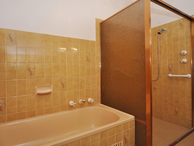 87 Canterbury Road, Victor Harbor SA 5211