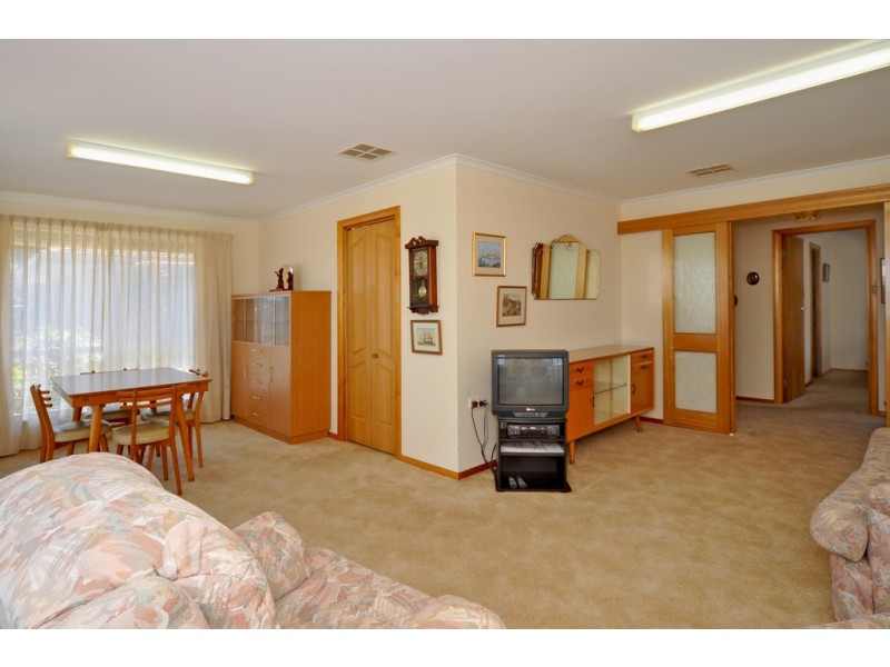 5 Narinna Avenue, Hayborough SA 5211