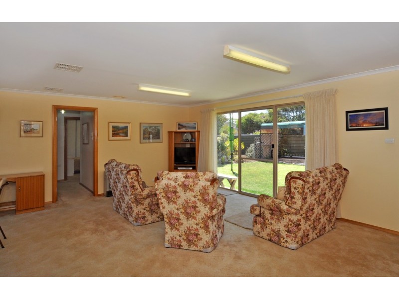 5 Narinna Avenue, Hayborough SA 5211