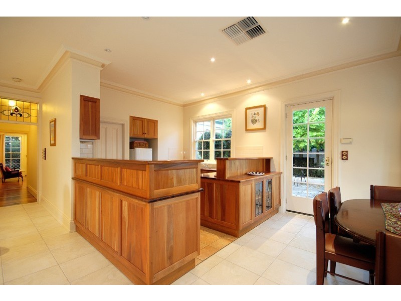 45 Newland Street, Victor Harbor SA 5211