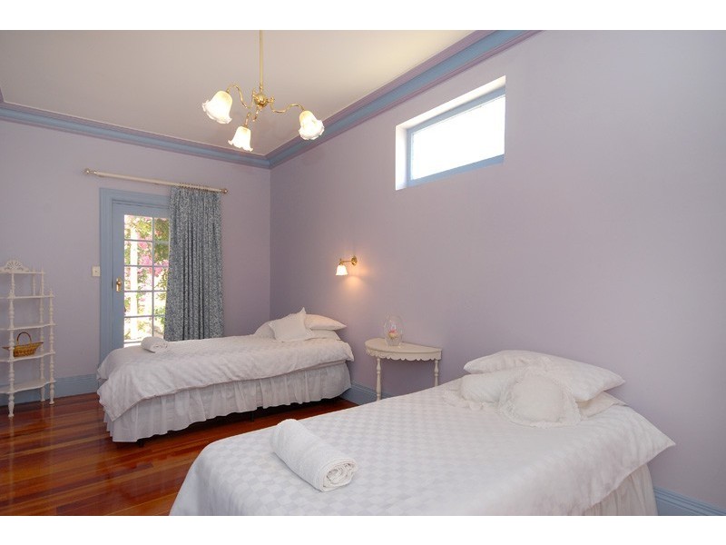 45 Newland Street, Victor Harbor SA 5211