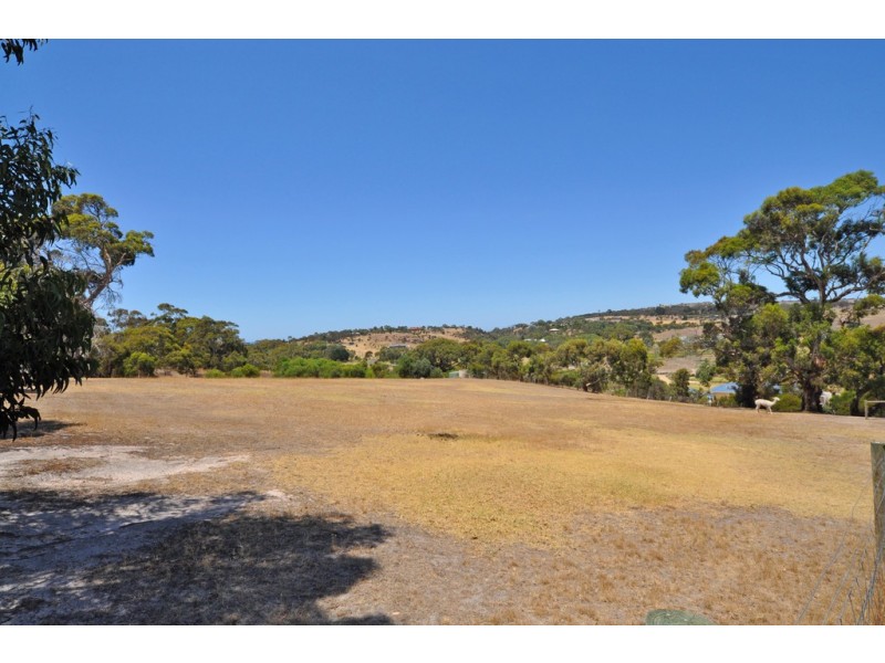 29 Brook Road, Lower Inman Valley SA 5211