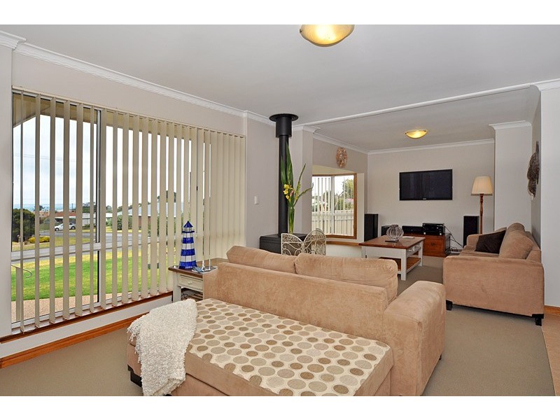 53 Sutherland Avenue, Hayborough SA 5211