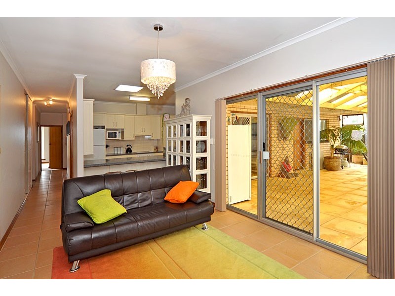 53 Sutherland Avenue, Hayborough SA 5211