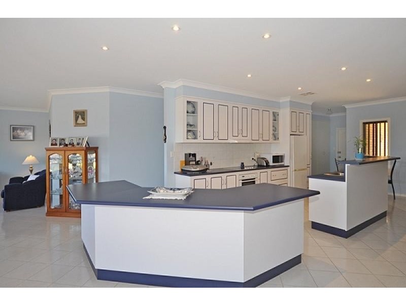 29 Clive Avenue, Encounter Bay SA 5211